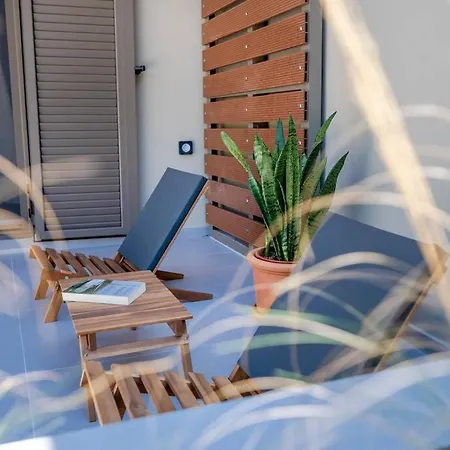 Mi Casa Su Casa شقة *