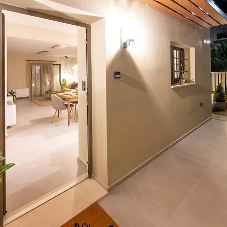 Mi Casa Su Casa דירה *