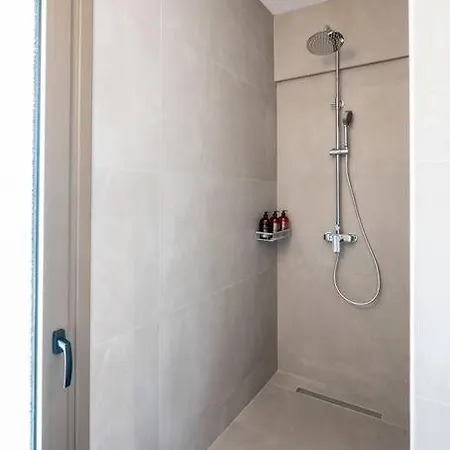 Mi Casa Su Casa דירה *