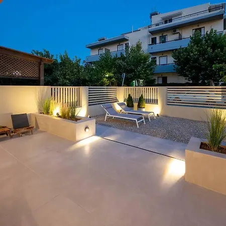 Mi Casa Su Casa